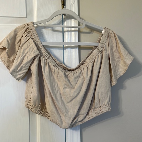 Abercrombie & Fitch Off-The-Shoulder Linen-Blend Top NWOT - Picture 2 of 7